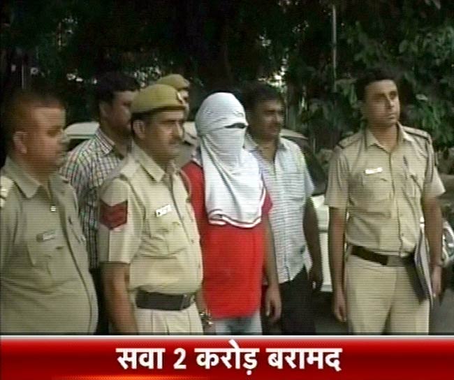 तस्वीरों में 30 सितंबर 2012 की बड़ी खबरें | पढ़ें