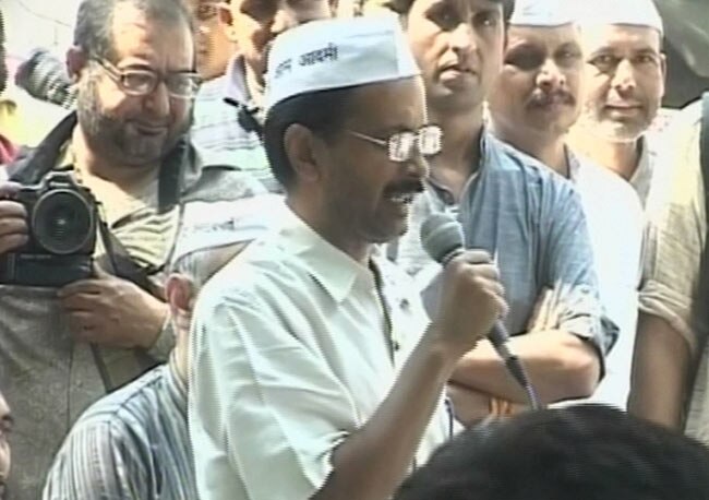 15 अक्टूबर 2012: तस्वीरों में दिनभर की बड़ी खबरें | पढ़ें