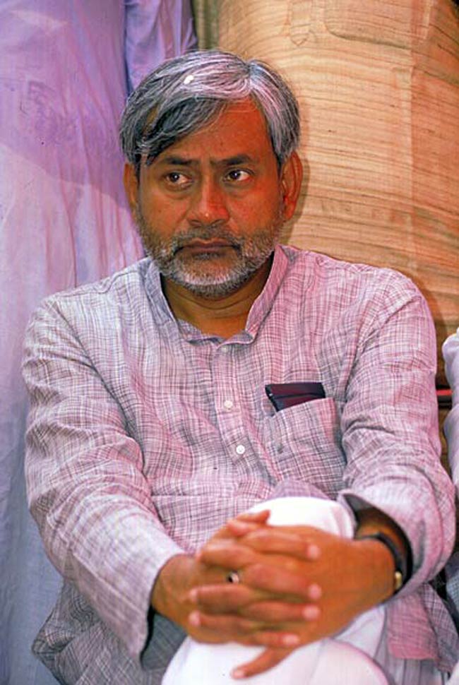 09 अक्टूबर 2012: तस्वीरों में दिनभर की बड़ी खबरें | पढ़ें