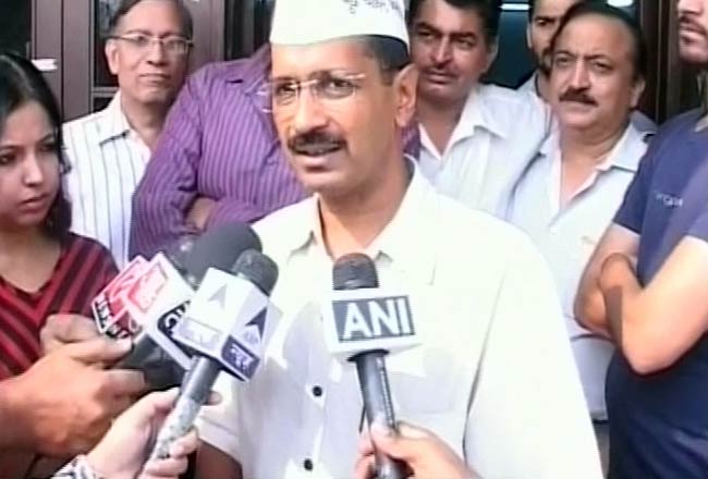 तस्वीरों में 20 अक्टूबर 2012 की बड़ी खबरें | पढ़ें