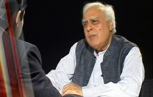 07 अक्टूबर 2012: तस्वीरों में दिनभर की बड़ी खबरें | पढ़ें