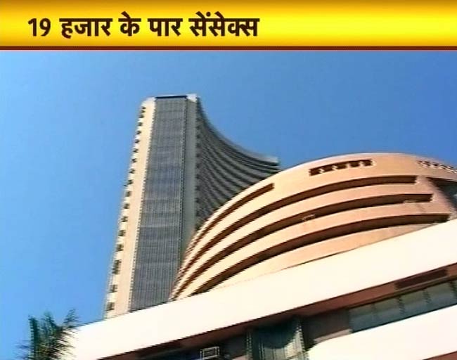 04 अक्टूबर 2012: तस्वीरों में दिनभर की बड़ी खबरें | पढ़ें