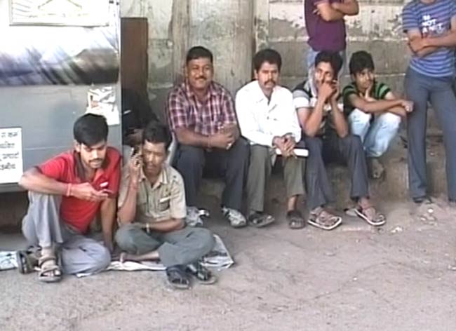 17 अक्टूबर 2012: तस्वीरों में दिनभर की बड़ी खबरें | पढ़ें