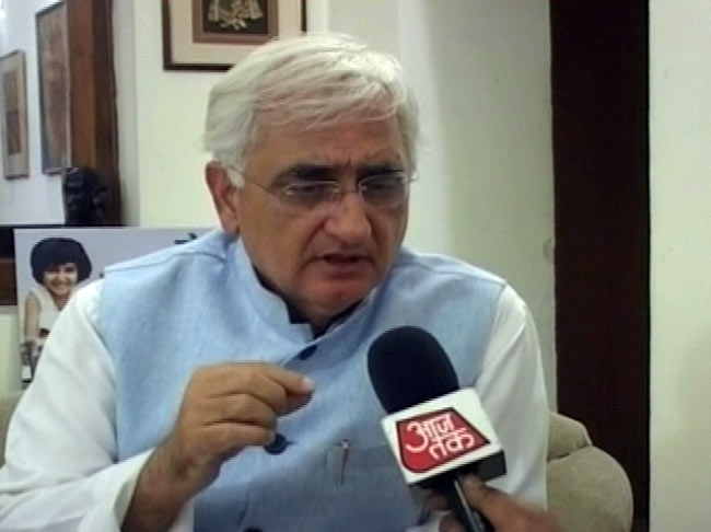 07 अक्टूबर 2012: तस्वीरों में दिनभर की बड़ी खबरें | पढ़ें