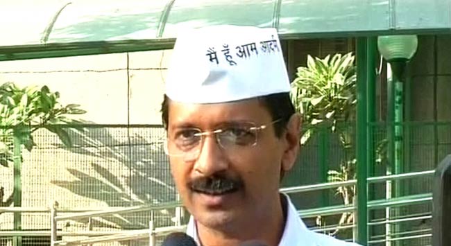 17 अक्टूबर 2012: तस्वीरों में दिनभर की बड़ी खबरें | पढ़ें