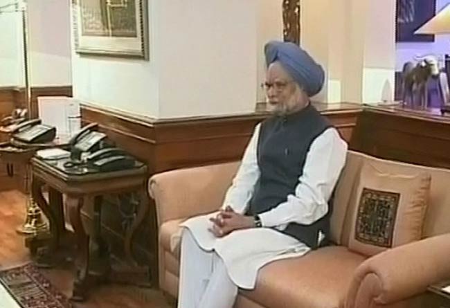 तस्वीरों में 19 अक्टूबर 2012 की बड़ी खबरें | पढ़ें