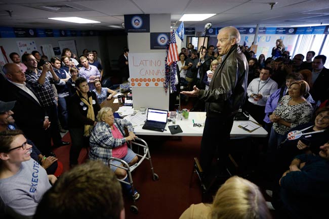 तूफान ने रोका ओबामा, रोमनी का चुनावी अभियान