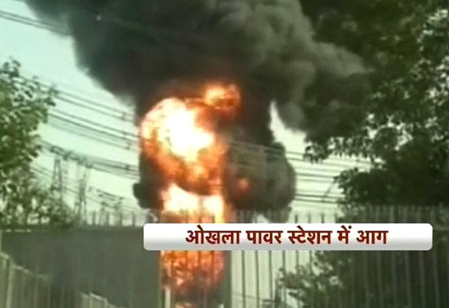 देश के तीन जगहों में आग की घटनाएं