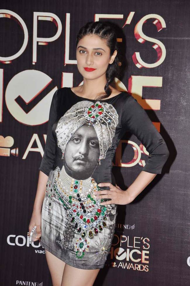 पीपुल्‍स च्‍वाइस अवार्ड में सितारों का मेला | ग्लैमर का तड़का