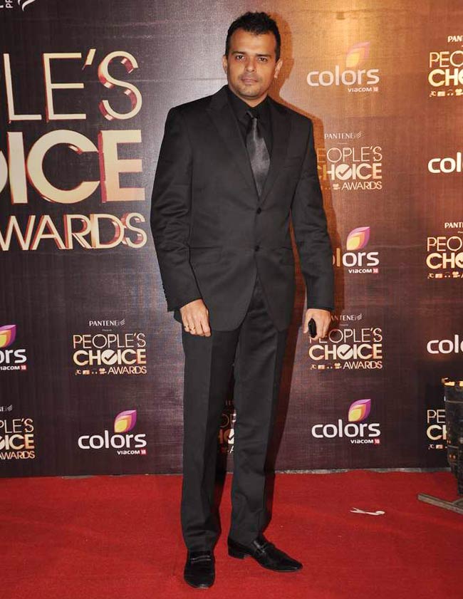 पीपुल्‍स च्‍वाइस अवार्ड में सितारों का मेला | ग्लैमर का तड़का