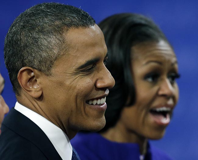 आर्थिक नीतियों पर ओबामा, रोमनी में जोरदार बहस