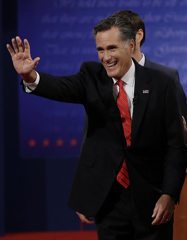 आर्थिक नीतियों पर ओबामा, रोमनी में जोरदार बहस