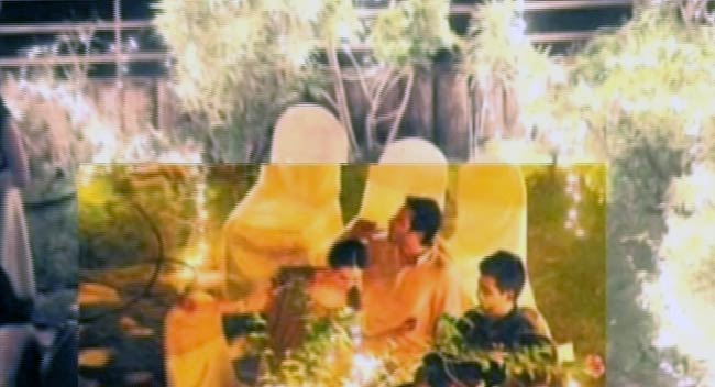 शादी के बंधन में बंधे सैफ-करीना | अनदेखी करीना