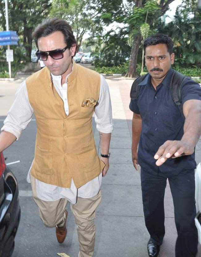 सैफ-करीना पार्टी देने दिल्ली पहुंचे | शादी का एलबम