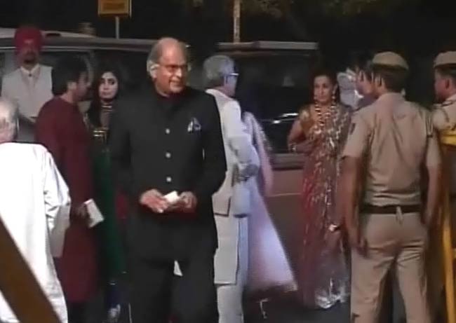 छोटे नवाब सैफ और करीना की शादी का एलबम | सैफीना की शादी