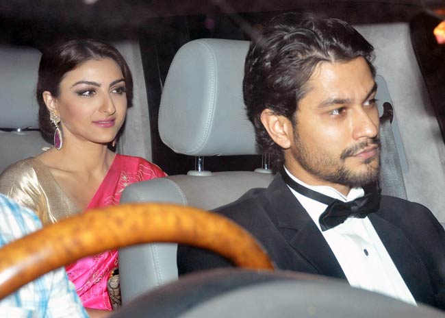 छोटे नवाब सैफ और करीना की शादी का एलबम | सैफीना की शादी