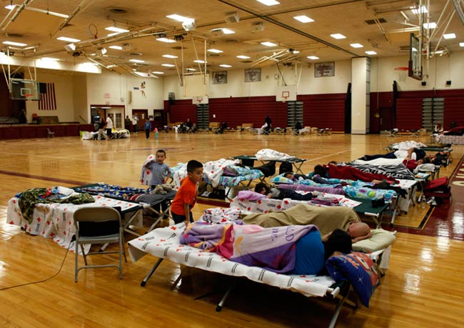 अमेरिका में सैंडी तूफान का कहर | चुनाव अभियान पर ब्रेक