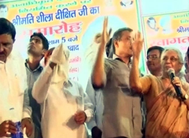 13 अक्टूबर 2012: तस्वीरों में दिनभर की बड़ी खबरें | पढ़ें