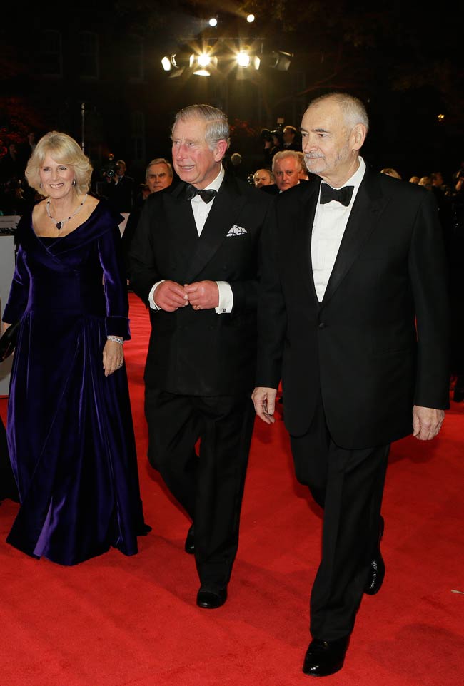 बॉन्ड की फिल्म 'स्काईफाल' का वर्ल्ड प्रीमियर | बॉन्‍ड गर्ल टोनिया