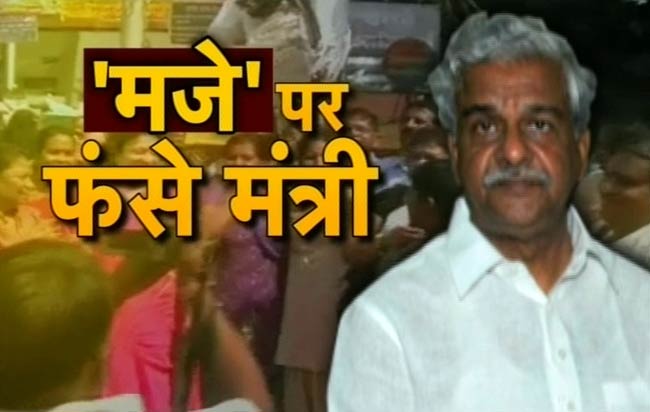 तस्‍वीरों में 02 अक्‍टूबर 2012 की अहम खबरें | पढ़ें