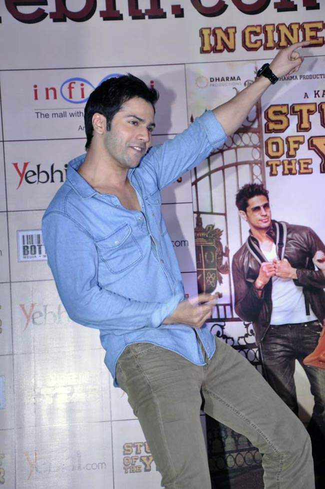 फिल्‍म 'स्‍टूडेंट ऑफ द ईयर' का प्रमोशन | फर्स्ट लुक