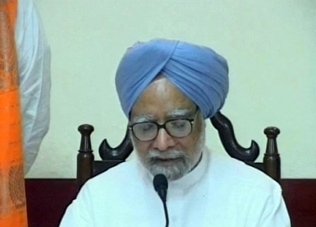 25 अक्टूबर 2012: तस्वीरों में दिनभर की बड़ी खबरें | पढ़ें