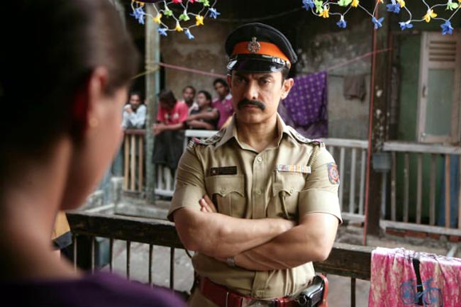 आमिर की फिल्म 'तलाश' का फर्स्‍ट लुक | आमिर खान