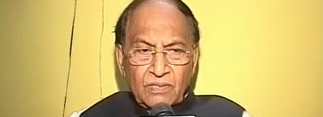 18 अक्टूबर 2012: तस्वीरों में दिनभर की बड़ी खबरें | पढ़ें