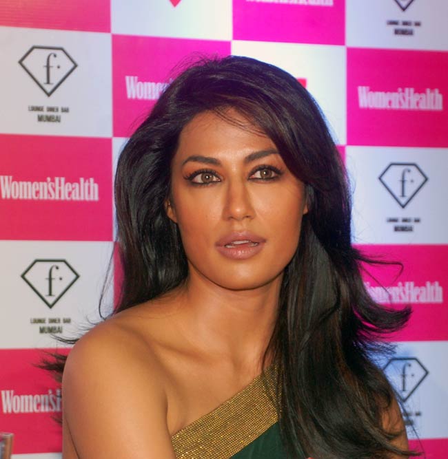 मैगजीन के लॉन्‍च पर चित्रांगदा सिंह...| चित्रांगदा की खूबसूरती