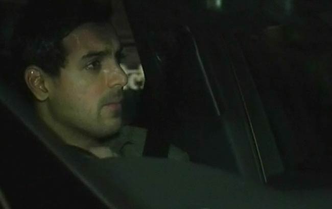 'किंग ऑफ रोमांस' यश चोपड़ा को सितारों की श्रद्धांजलि