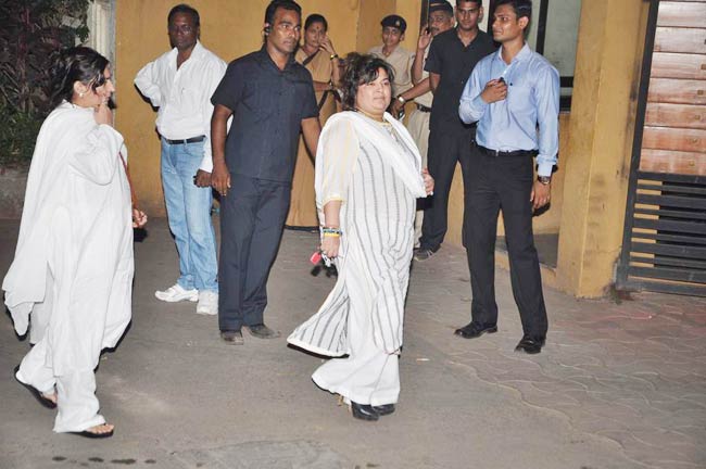 यश चोपड़ा के चौथे पर पहुंचे बॉलीवुड सितारे | 'जब तक है जान'