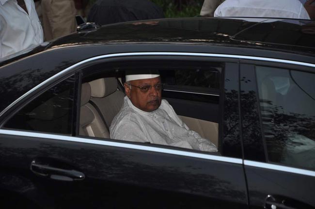 यश चोपड़ा के चौथे पर पहुंचे बॉलीवुड सितारे | 'जब तक है जान'