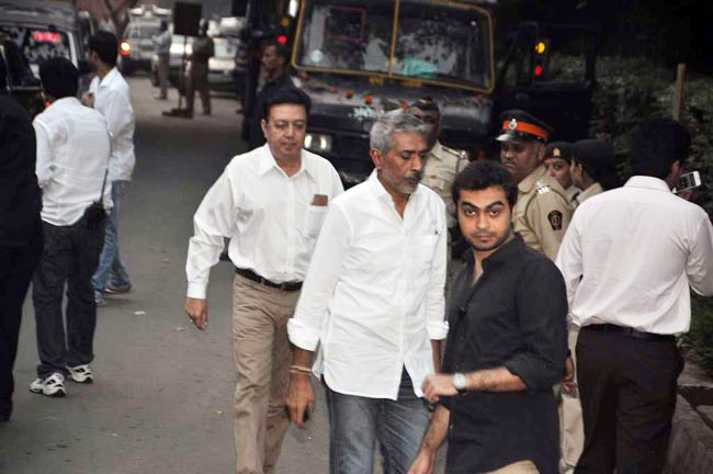 यश चोपड़ा के चौथे पर पहुंचे बॉलीवुड सितारे | 'जब तक है जान'