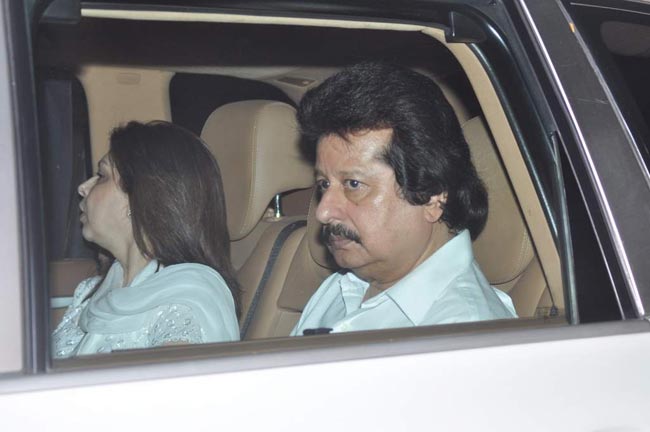 यश चोपड़ा के चौथे पर पहुंचे बॉलीवुड सितारे | 'जब तक है जान'