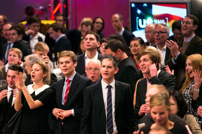 ह्वाइट हाउस की रेस में बराक ओबामा जीते | जीते ओबामा