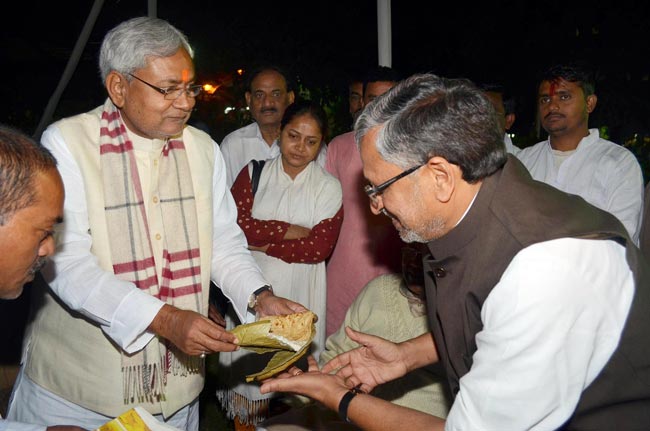 देशभर में छठ पूजा की धूम | छठ पूजा पर हादसा