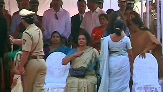 26/11 की बरसी, शहीदों को किया याद | कसाब को फांसी