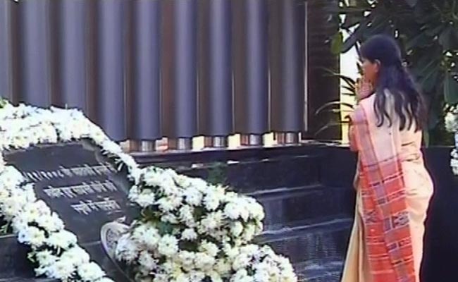 26/11 की बरसी, शहीदों को किया याद | कसाब को फांसी