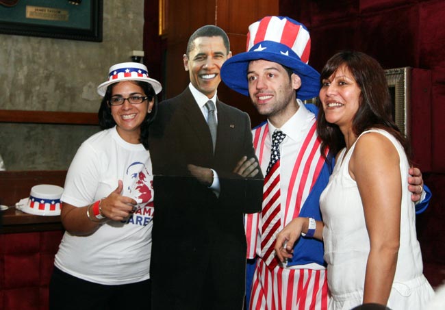 ह्वाइट हाउस की रेस में बराक ओबामा जीते | जीते ओबामा