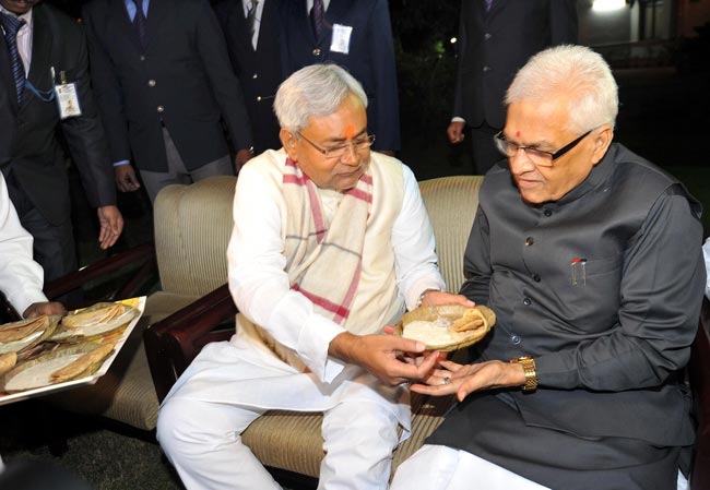 देशभर में छठ पूजा की धूम | छठ पूजा पर हादसा