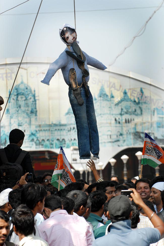 कसाब को फांसीः देशभर में मना जश्न | कसाब को फांसी