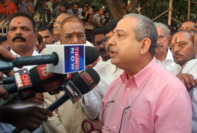 बाल ठाकरे का निधन, शोकाकुल हुआ पूरा देश