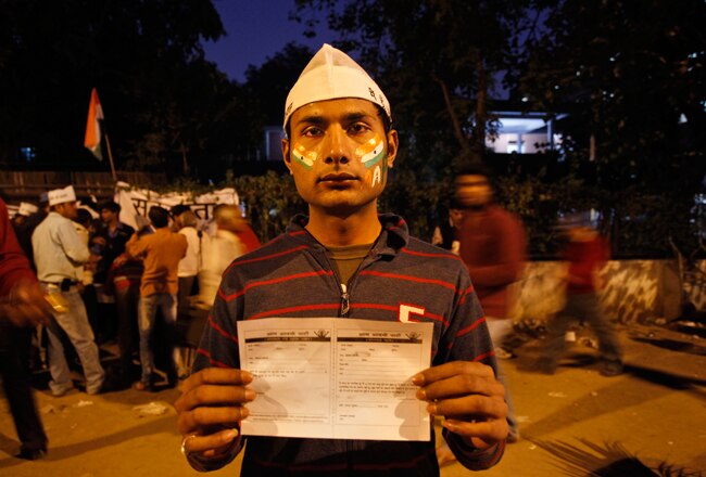 केजरीवाल की 'AAP' से जुड़े देश के लाखों आम आदमी