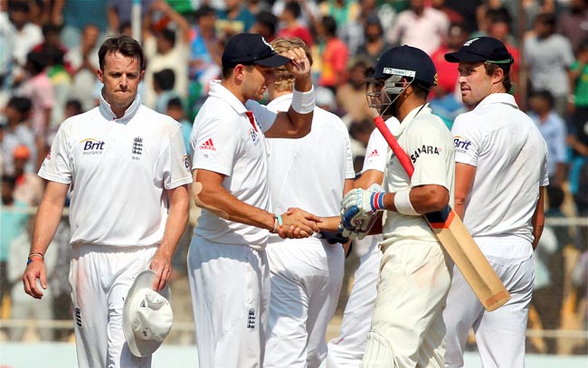 पहले टेस्‍ट में भारत ने इंग्‍लैंड को 9 विकेट से रौंदा