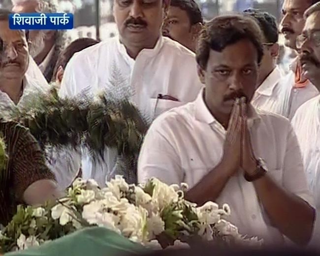 पंचतत्व में विलीन हुए बालासाहेब ठाकरे  | अंतिम यात्रा