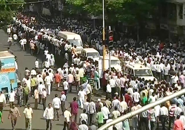 बाला साहेब ठाकरे की अंतिम यात्रा | नहीं रहे बाला साहेब