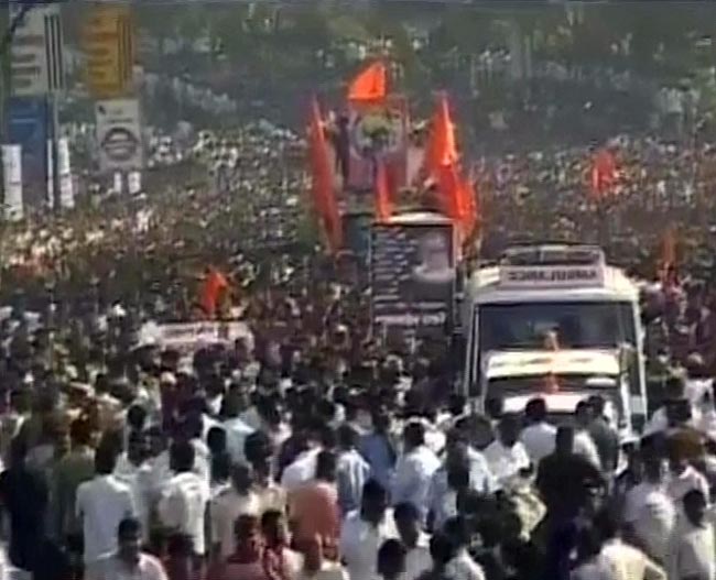 बाला साहेब ठाकरे की अंतिम यात्रा | नहीं रहे बाला साहेब