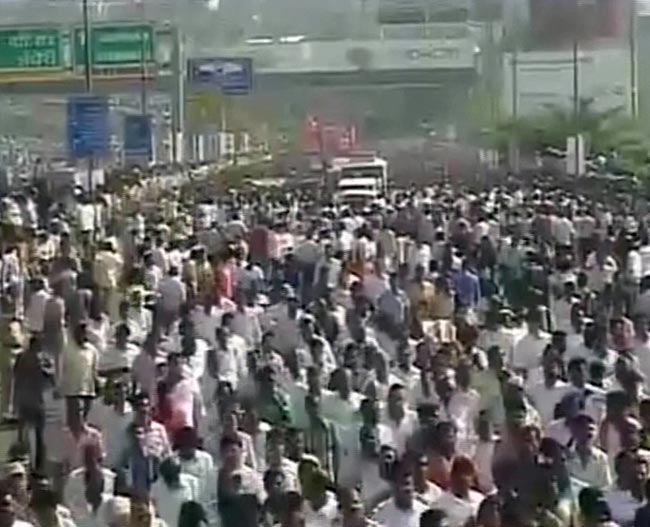 बाला साहेब ठाकरे की अंतिम यात्रा | नहीं रहे बाला साहेब