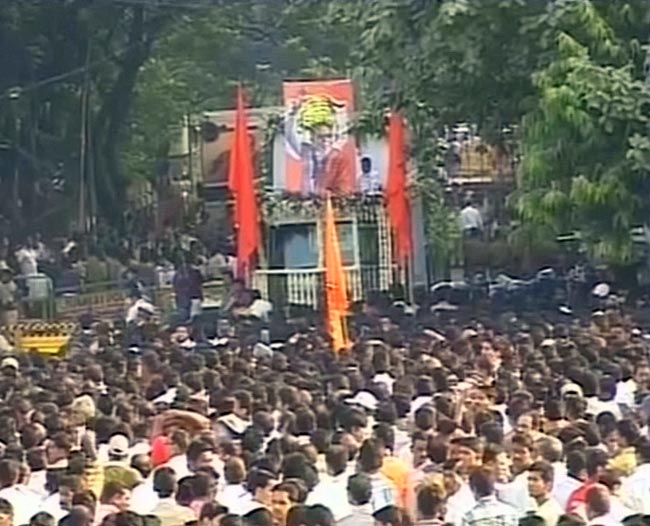 बाला साहेब ठाकरे की अंतिम यात्रा | नहीं रहे बाला साहेब