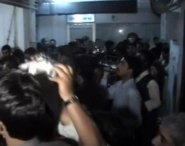 पटना में छठ पूजा के दौरान हादसा, 18 की मौत